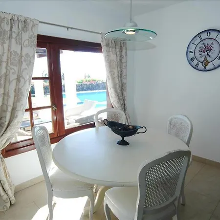 Villa Casa Los Mojones Dos - 4 Bedroom - Great Pool Area - Perfect For Families - Jacuzzi